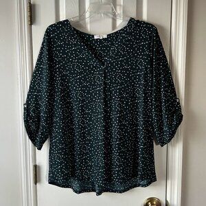 Beacon Apparel Patty Roll Tab Blouse, 2X Dark Green